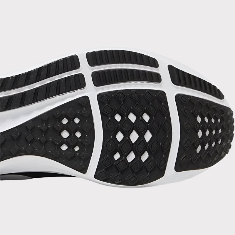 NIKE Mens Air Zoom Pegasus 39 Running Shoes