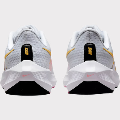 NIKE Womens Air Zoom Pegasus 39 Running Shoes